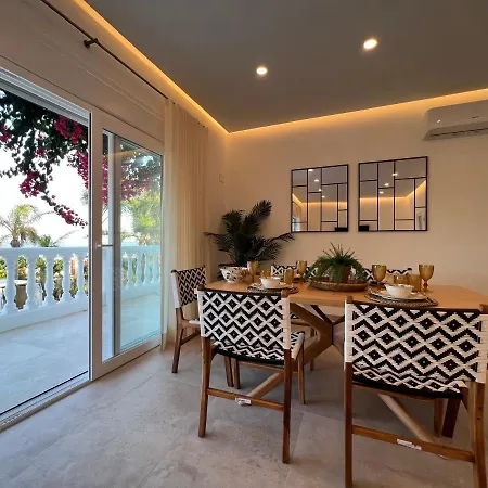 Apartment Angeles Ii By Ele